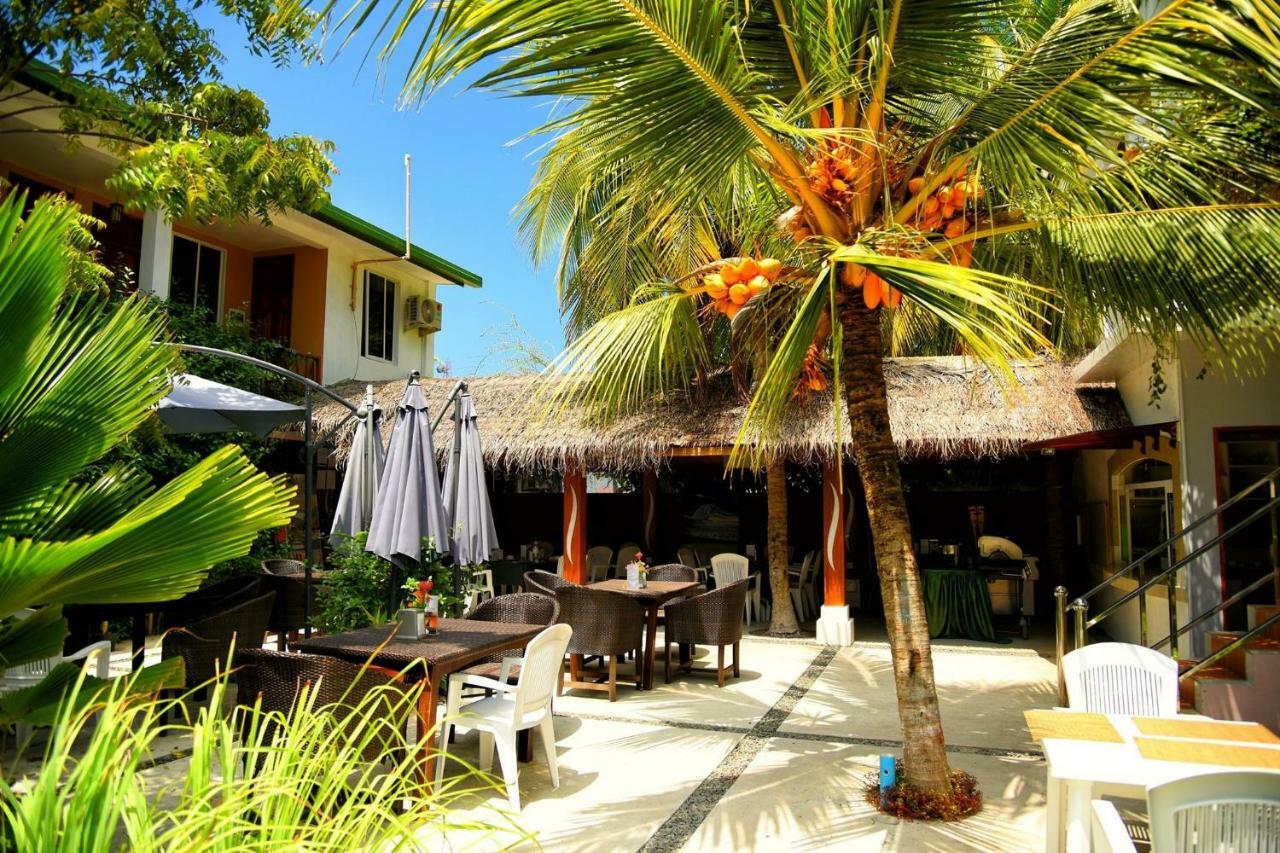 Santa Rosa Maldives Hotel Thulusdhoo ภายนอก รูปภาพ