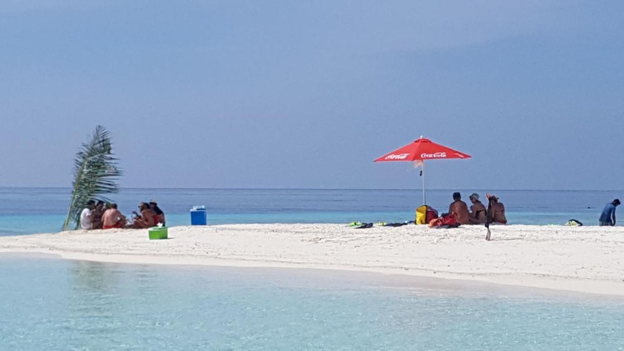 Santa Rosa Maldives Hotel Thulusdhoo ภายนอก รูปภาพ